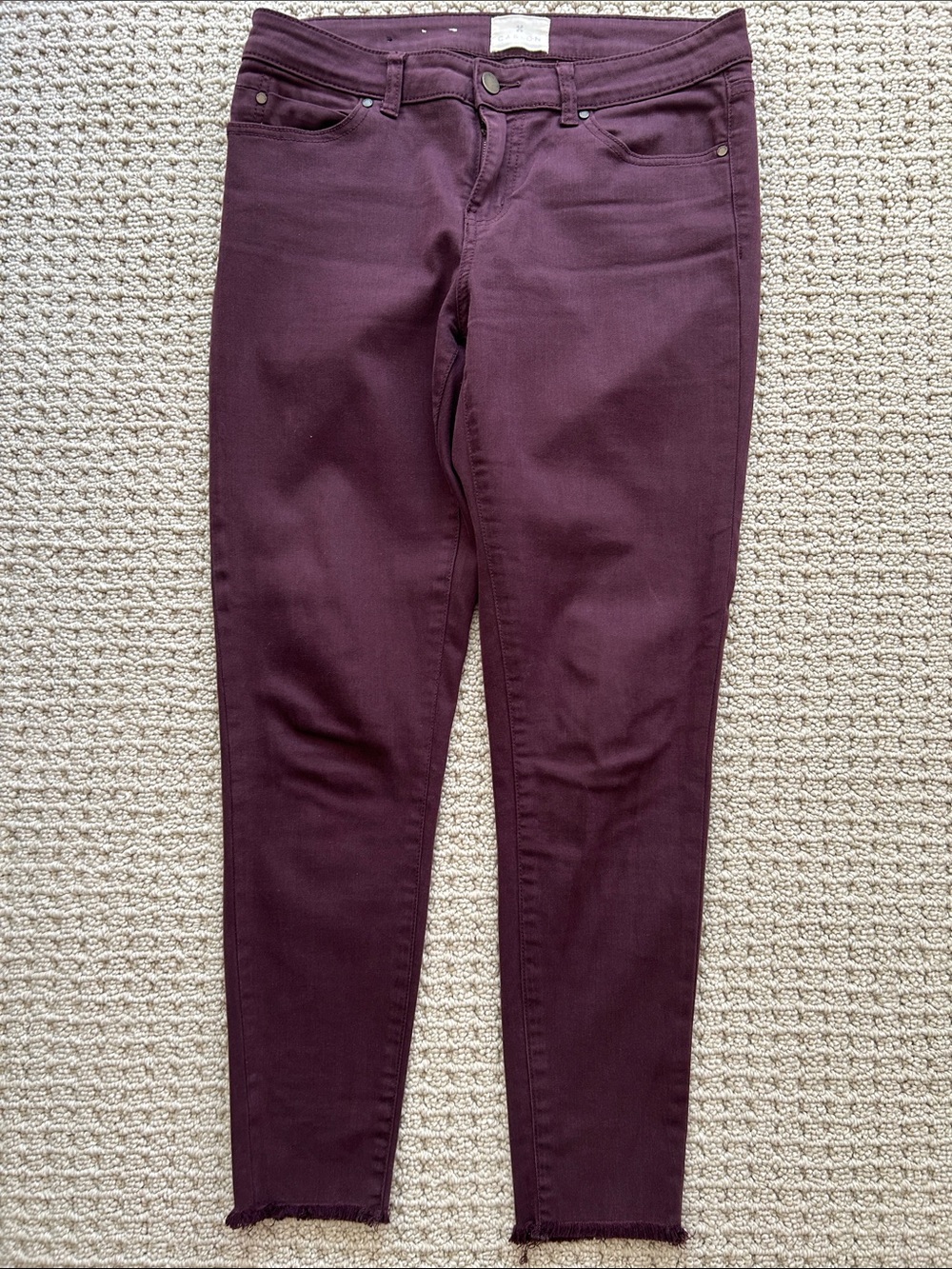 Women’s Caslon Skinny Jeans in Deep Plum